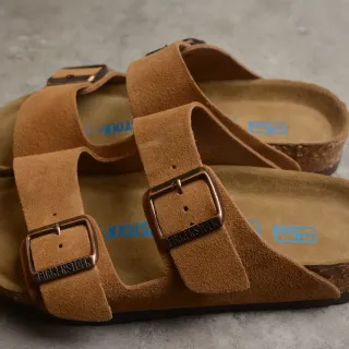 Birkenstock Arizona टैन सुड केजुअल सैंडल
