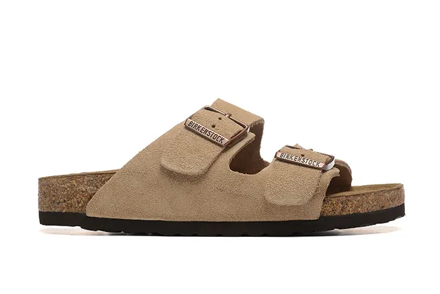 Birkenstock Arizona sandálias casuais de camurça tan com duas tiras 6