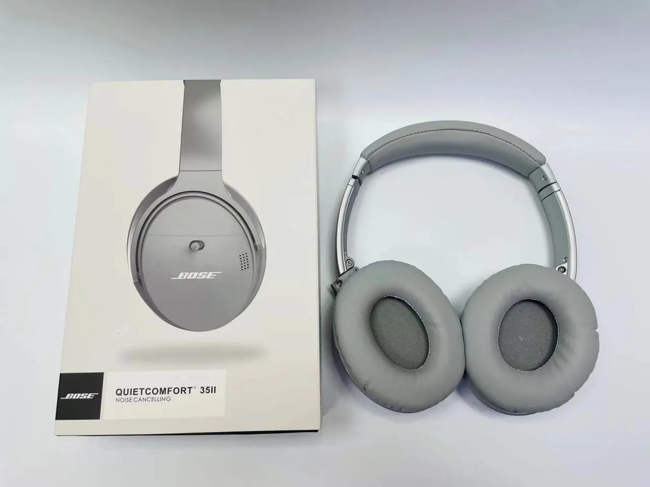 Bose QuietComfort गुलाबी सोना चौपार्श्वीय शोर नियंत्रण ओवर-यर हेडफोन्स 3