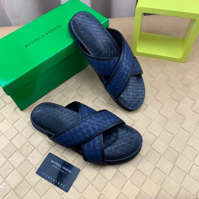 Bottega Veneta Andiamo Navy Blue Intrecciato Woven Leather Slippers 7