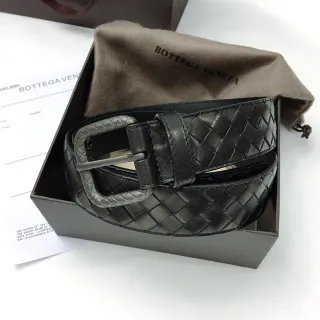 Bottega Veneta Negro Plata Intrecciato Tejido Hebilla Rectangular Cinturón de Cuero