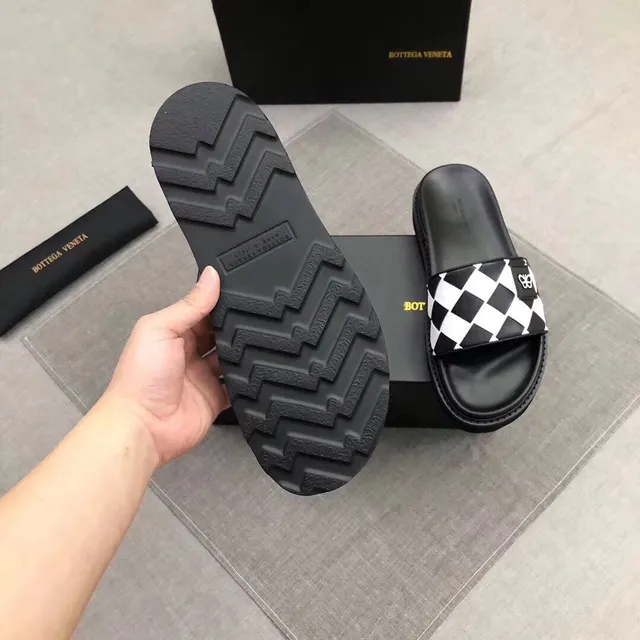 Bottega Veneta Cassette Checkerboard Slipper 4
