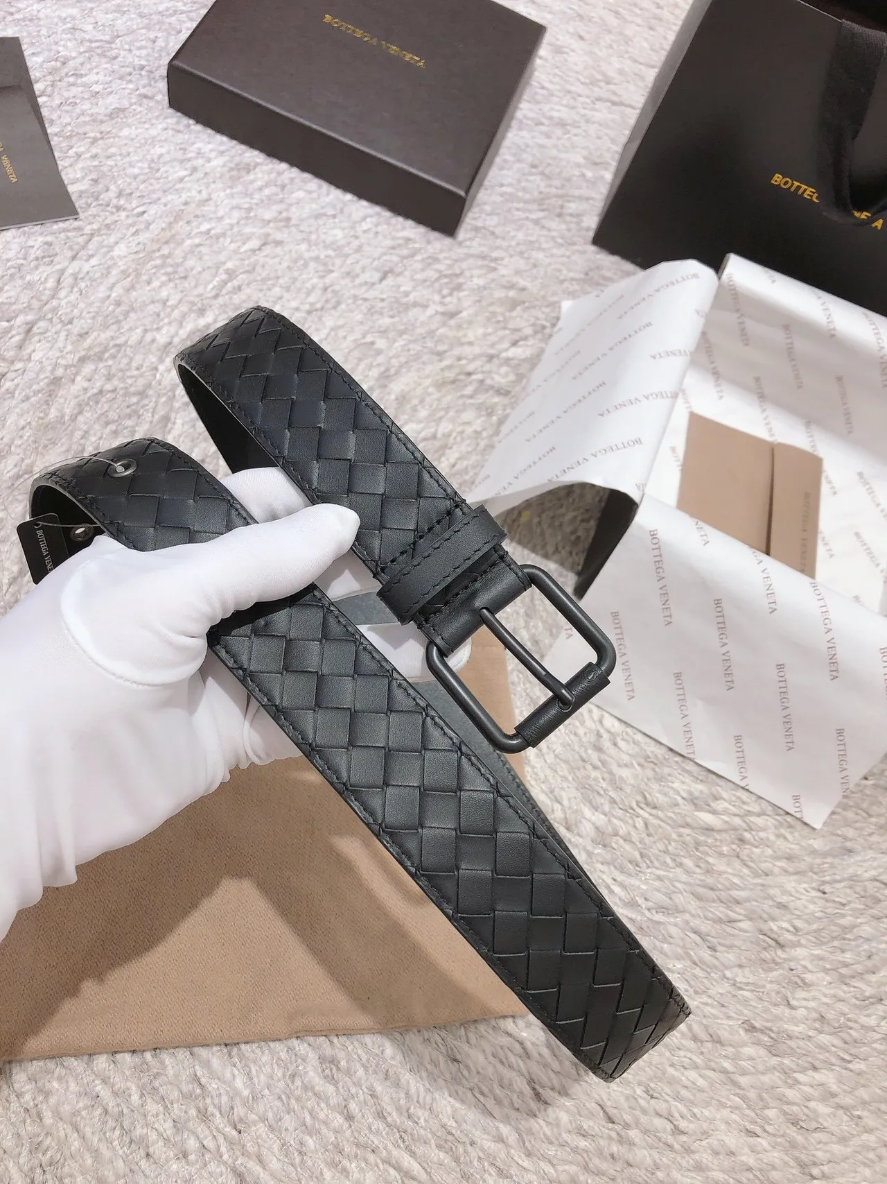 Bottega Veneta Cassette Intrecciato حزام جلد منسوج 3