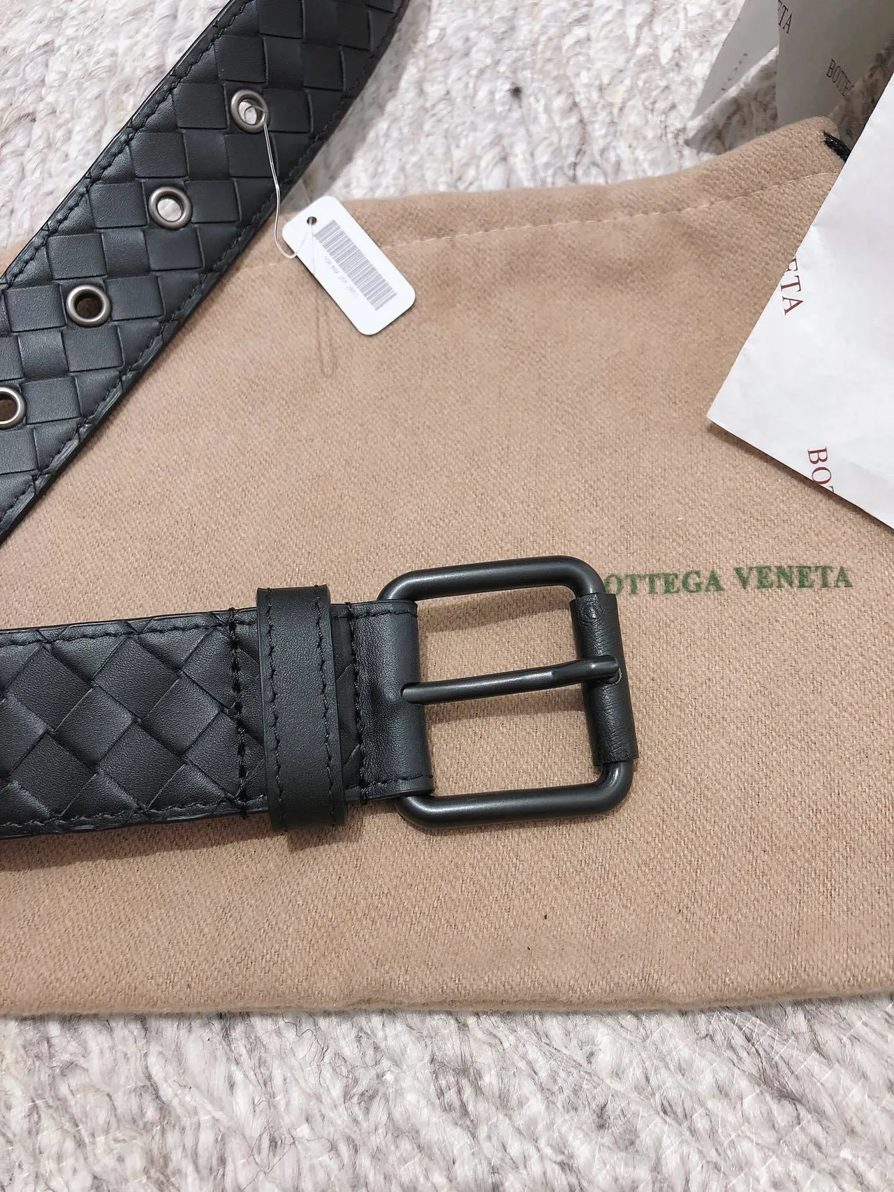 Bottega Veneta Cassette Intrecciato حزام جلد منسوج 6