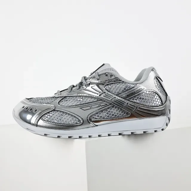 Bottega Veneta Cassette Metallic Silver Lifestyle Sneakers 9