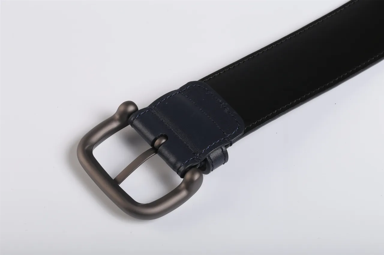 Bottega Veneta Intrecciato منسوج Navy حزام جلد 4