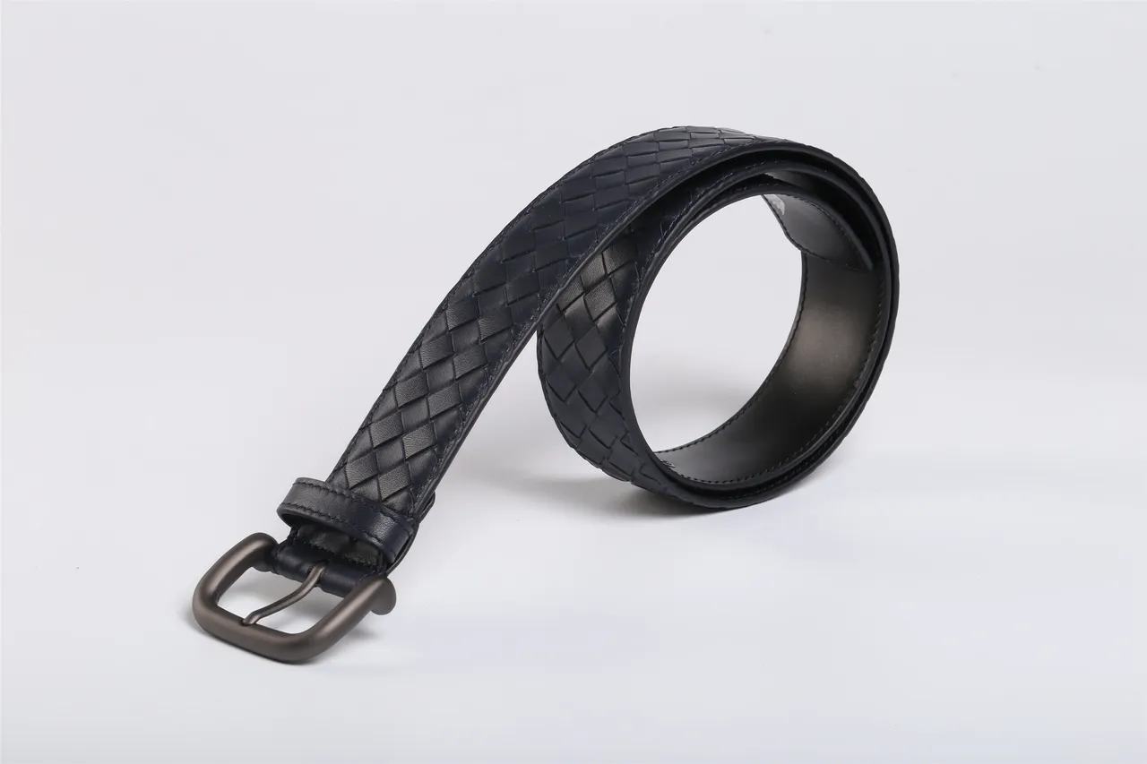 Bottega Veneta Intrecciato منسوج Navy حزام جلد 6