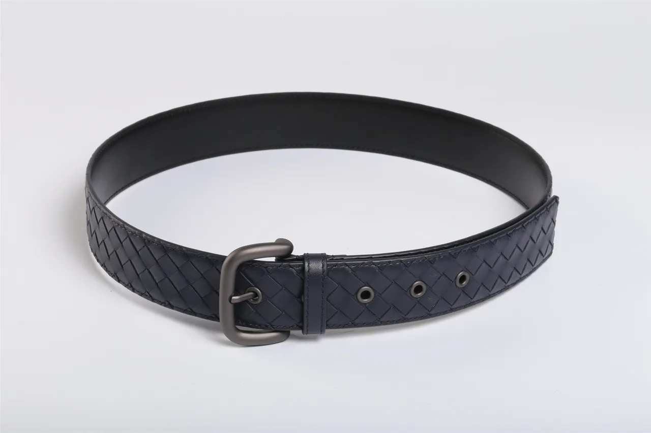 Bottega Veneta Intrecciato منسوج Navy حزام جلد 9