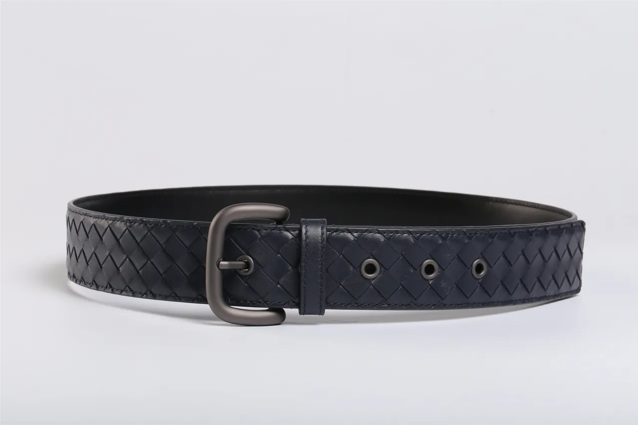 Bottega Veneta Intrecciato منسوج Navy حزام جلد 10
