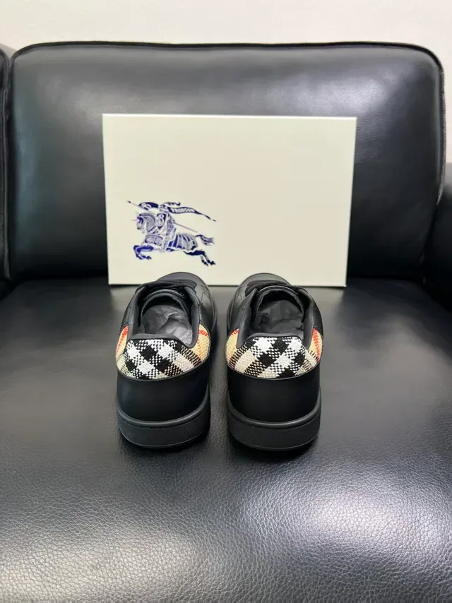 Burberry Black Beige Leather Upper Check Heel Tab Lifestyle Sneakers 2