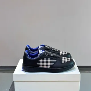 Burberry أحذية رياضية أسلوب حياة جلد أسود أزرق أعلى house check لوحات جانبية