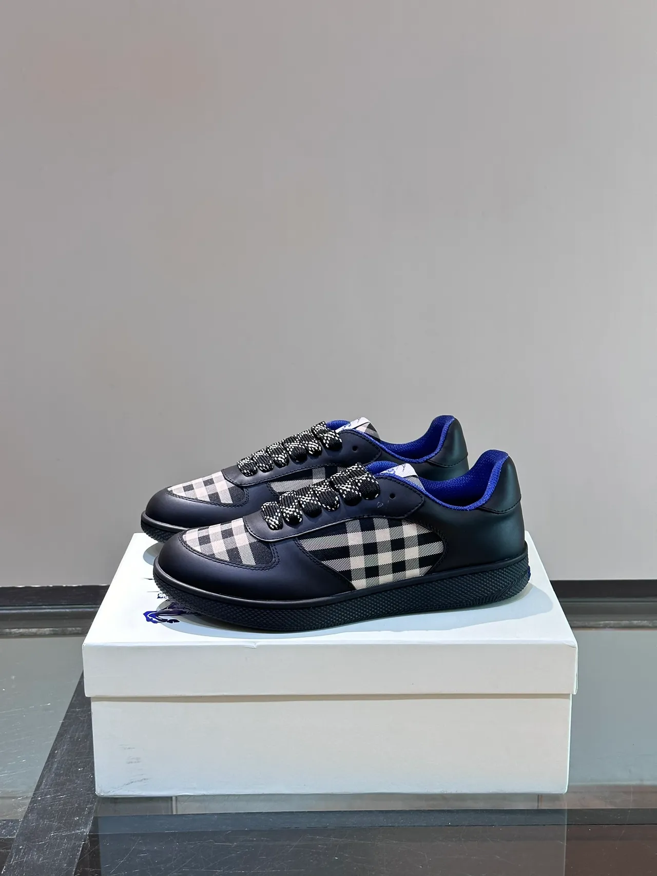 Burberry Black Blue Leather Upper House Check Side Panels Lifestyle Sneakers 5