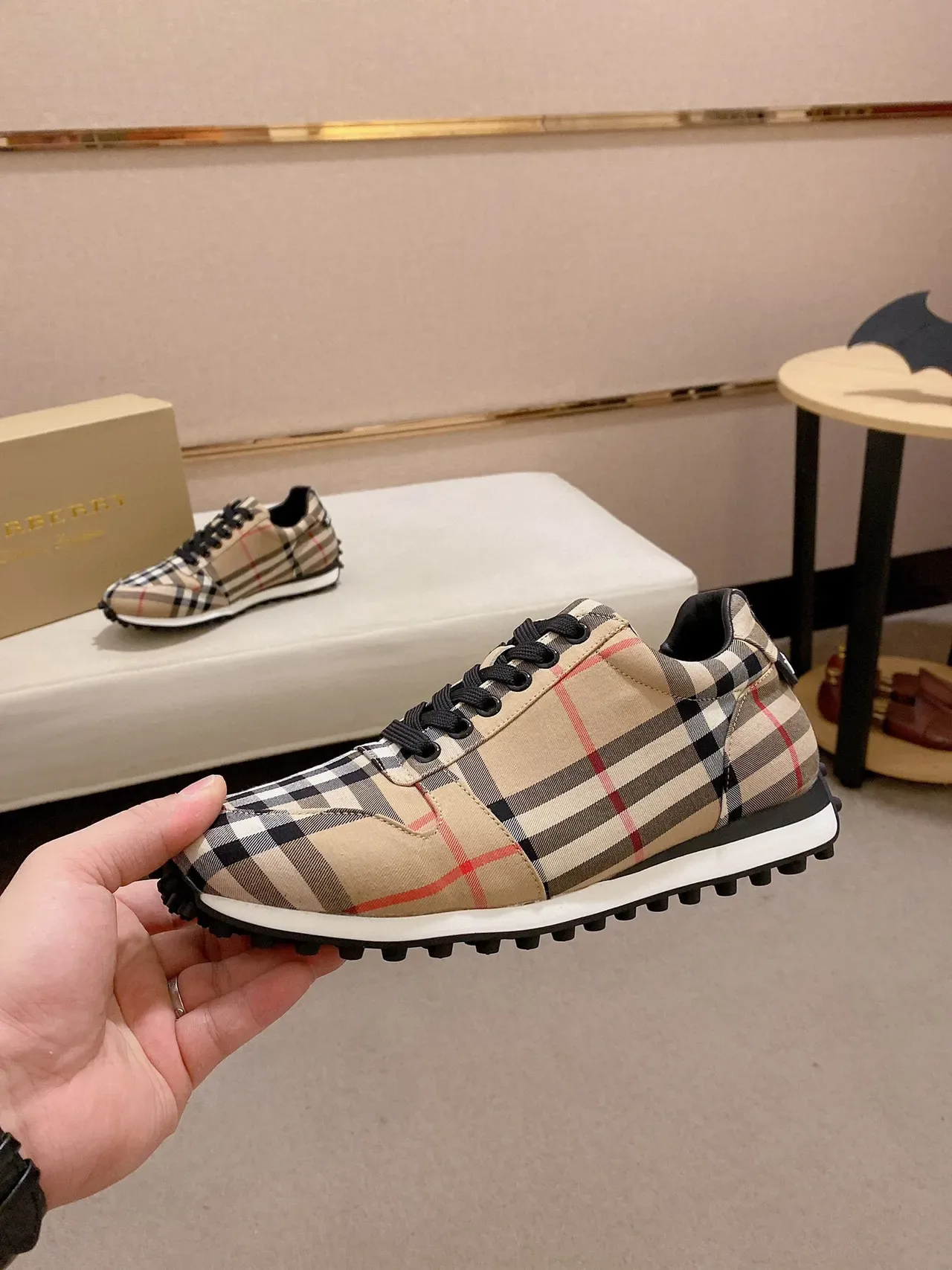 Burberry نمط الشيك low-top أسلوب الحياة أحذية رياضية 7