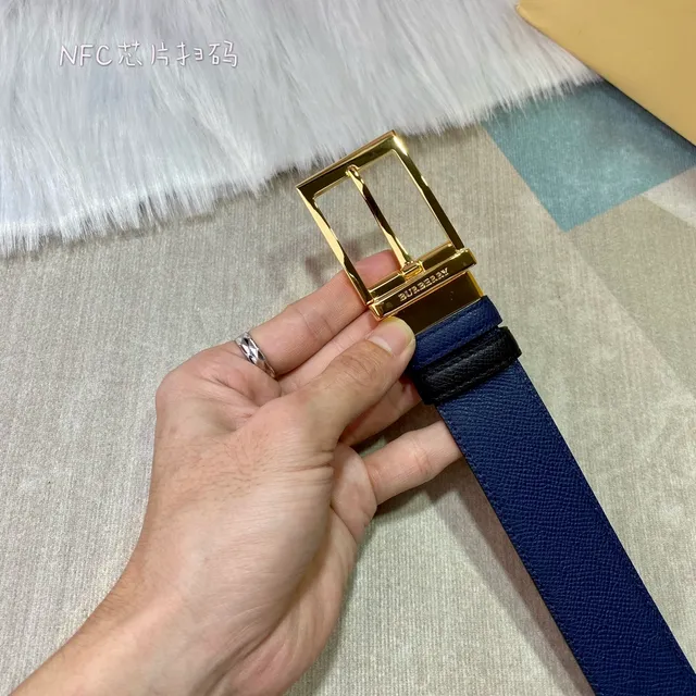 Burberry Knight Ceinture de cuir grainé réversible 2