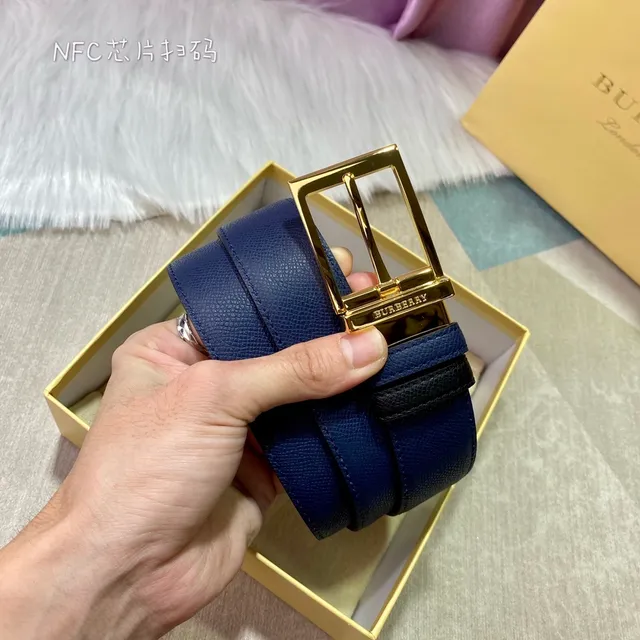 Burberry Knight Ceinture de cuir grainé réversible 8