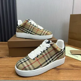 Burberry Nova Check লো-টপ লাইফস্টাইল স্নিকার