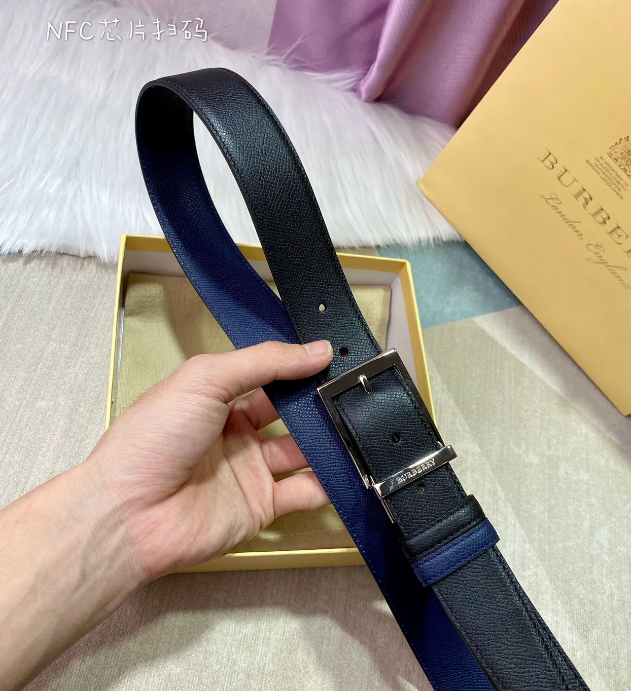 Burberry Reversible Black and Navy Leather Belt 4