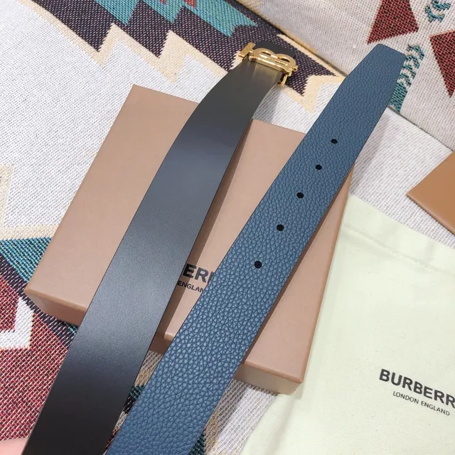 Burberry TB 黑色金色光滑印花扣头皮革腰带 3