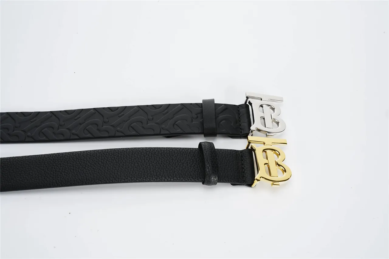 Burberry TB Monogram Cinturón de cuero negro estampado 2