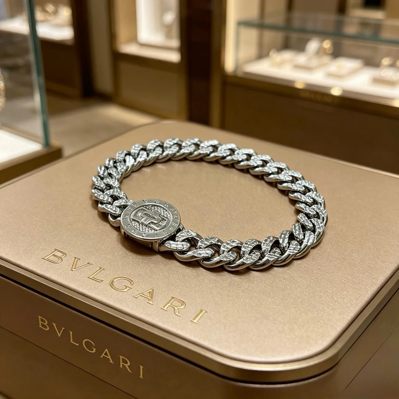 Bvlgari Iconica রুপো মোটা Curb-Link Faceted Diamond-Cut Finish ব্রেসলেট 2
