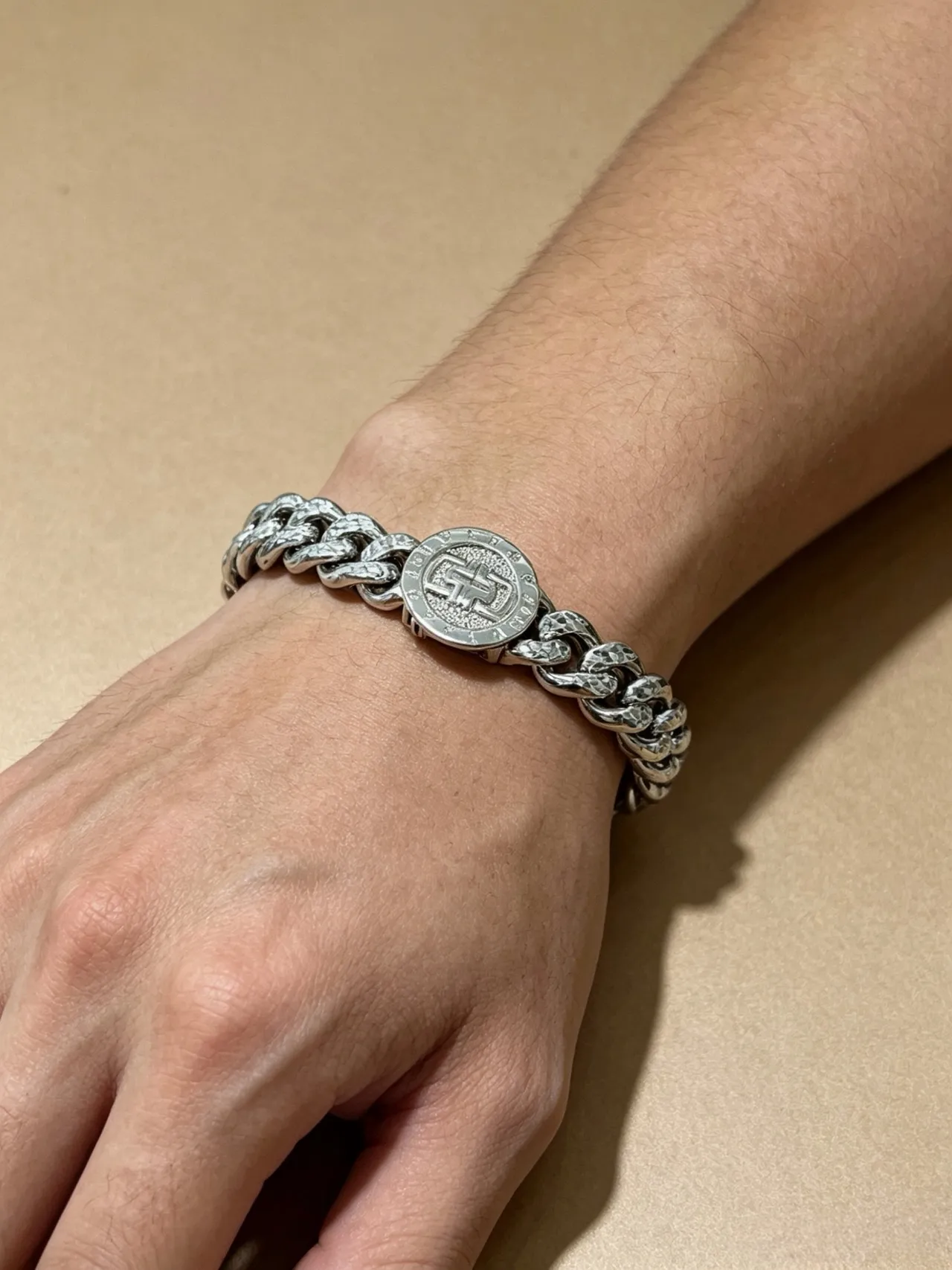 Bvlgari Iconica রুপো মোটা Curb-Link Faceted Diamond-Cut Finish ব্রেসলেট 3