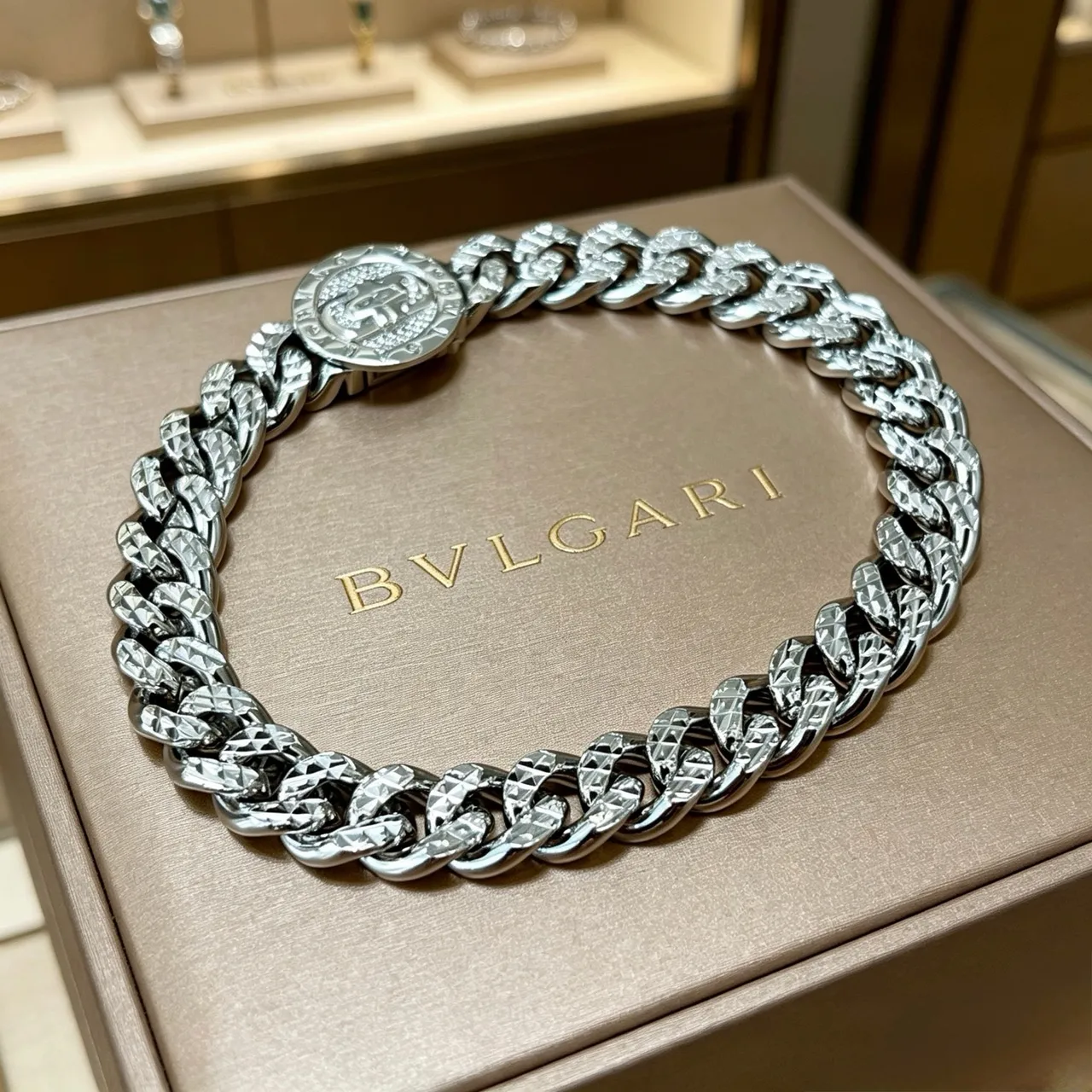 Bvlgari Iconica রুপো মোটা Curb-Link Faceted Diamond-Cut Finish ব্রেসলেট 7