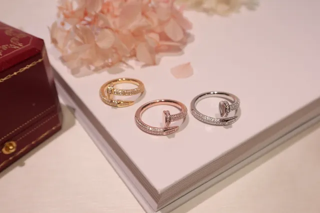 كارتير جاست يون كلو خاتم ذهبي فضي Pavé-Diamond مرصع نقشة المسمار 7