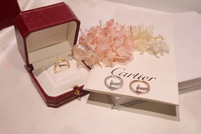 كارتير جاست يون كلو خاتم ذهبي فضي Pavé-Diamond مرصع نقشة المسمار 8
