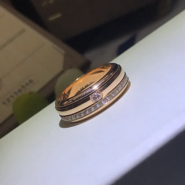 Cartier Love 金银 堆叠 双带 Pavé-Set 侧边通道 戒指 3