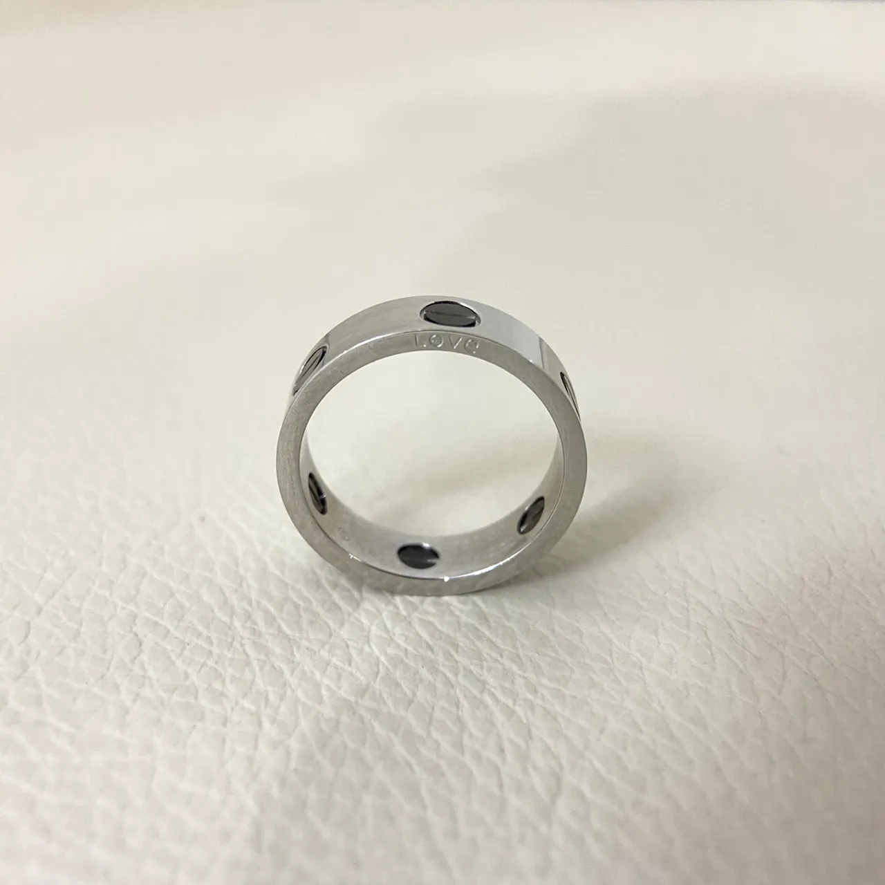 Cartier Love Anillo Plata Rojo Banda Plana Motivo Tornillo 3