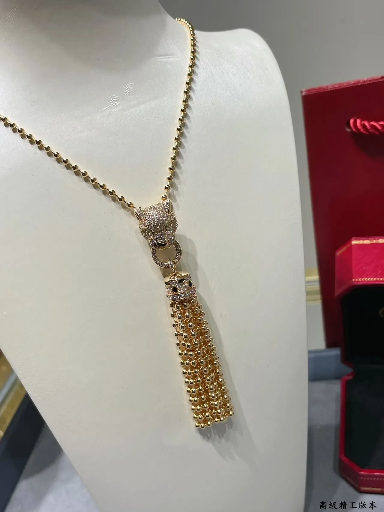 قلادة Cartier Panthère de Cartier تاسل فضي وذهبي 2