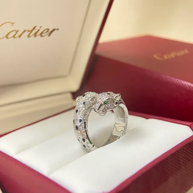Anel Cartier Panthère Cabeça de Panther Pavé Diamond Onyx 6