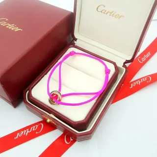 Cartier Trinity গোলাপি কর্ড ব্রেসলেট