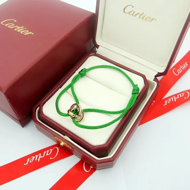 Cartier Trinity Bracelet en Cordon Rose 8