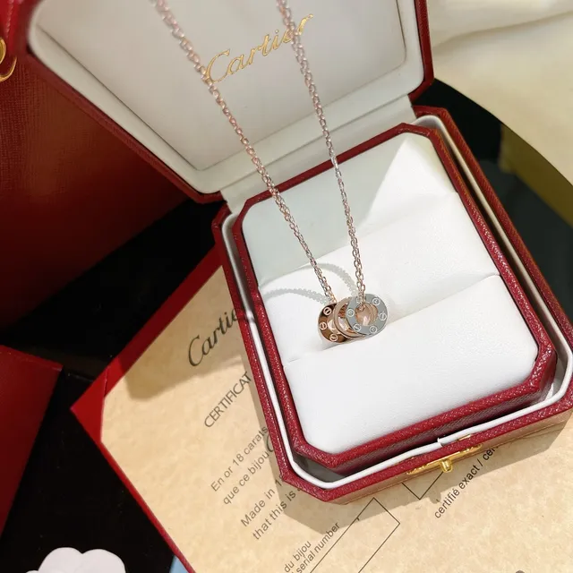 Cartier Trinity قلادة ثلاث حلقات متشابكة 4