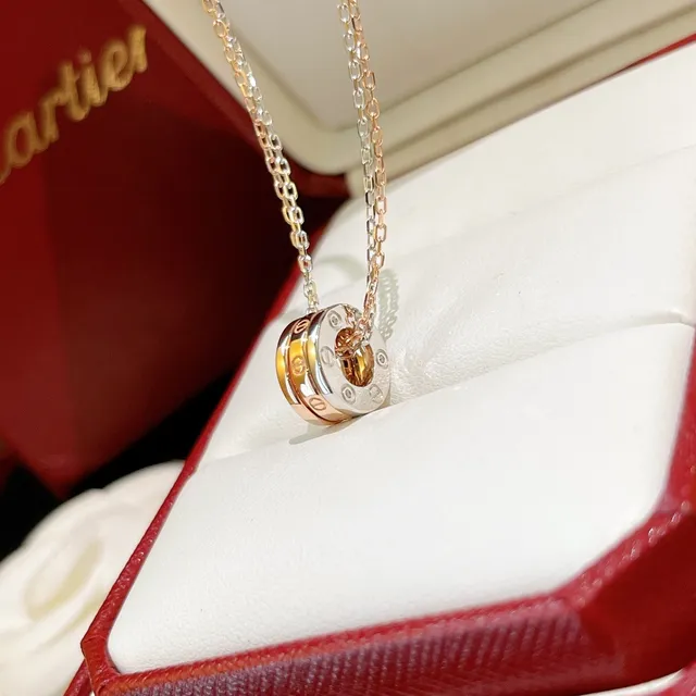 Cartier Trinity قلادة ثلاث حلقات متشابكة 6