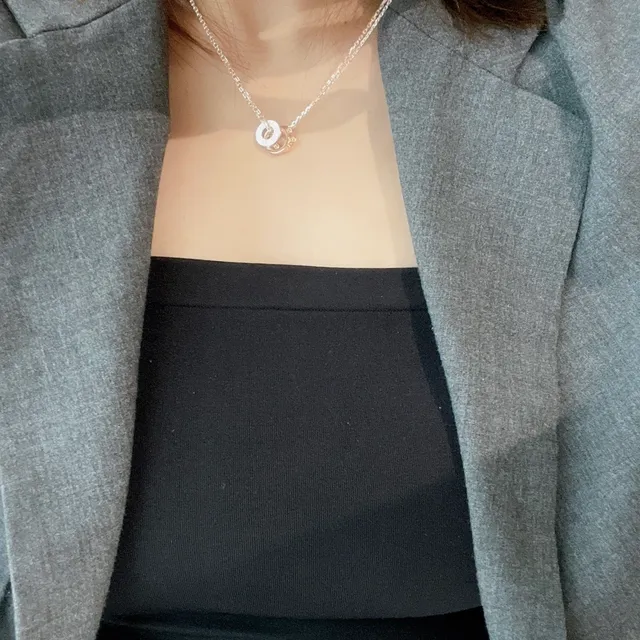 Cartier Trinity قلادة ثلاث حلقات متشابكة 7