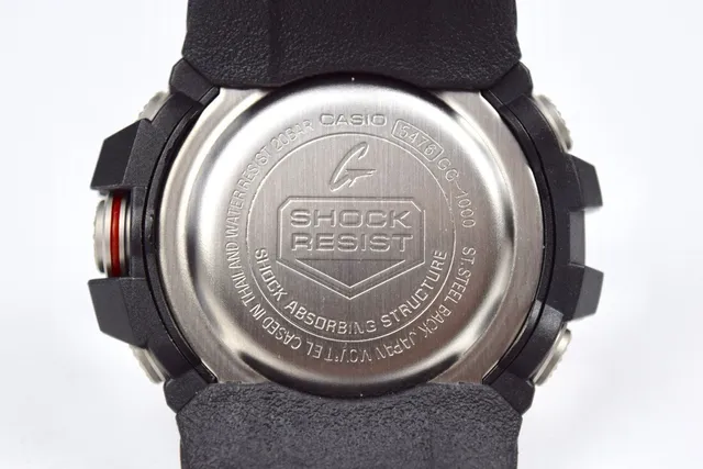 Casio G-Shock GA-100 काला और गोल्ड खेल का घड़ी 2