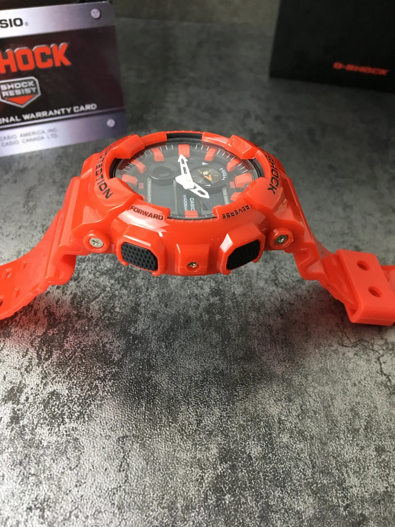 Casio G-Shock GA-100 Montre sportive en résine orange 4