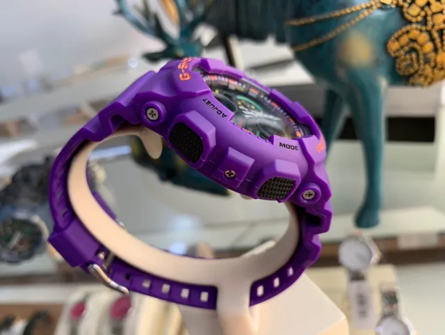 Casio G-Shock GA-100 أرجواني وبرتقالي ساعة رياضية 4