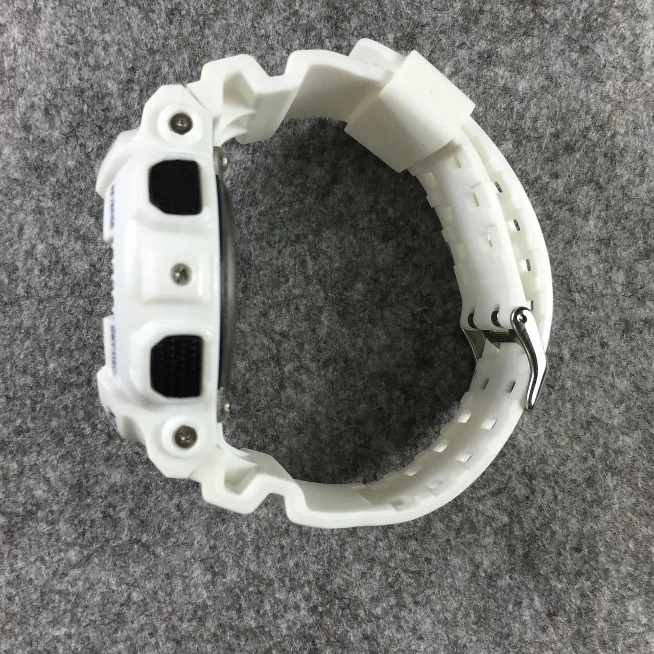 Casio G-Shock GA-100 सफेद और काला खेल घड़ी 11