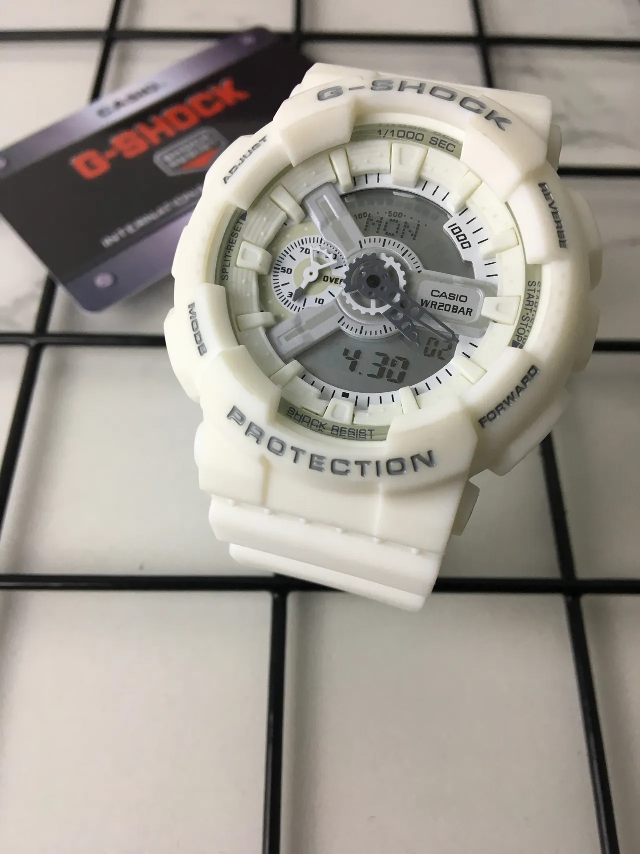 Casio G-Shock GA-110 White Resin Sports Watch 2