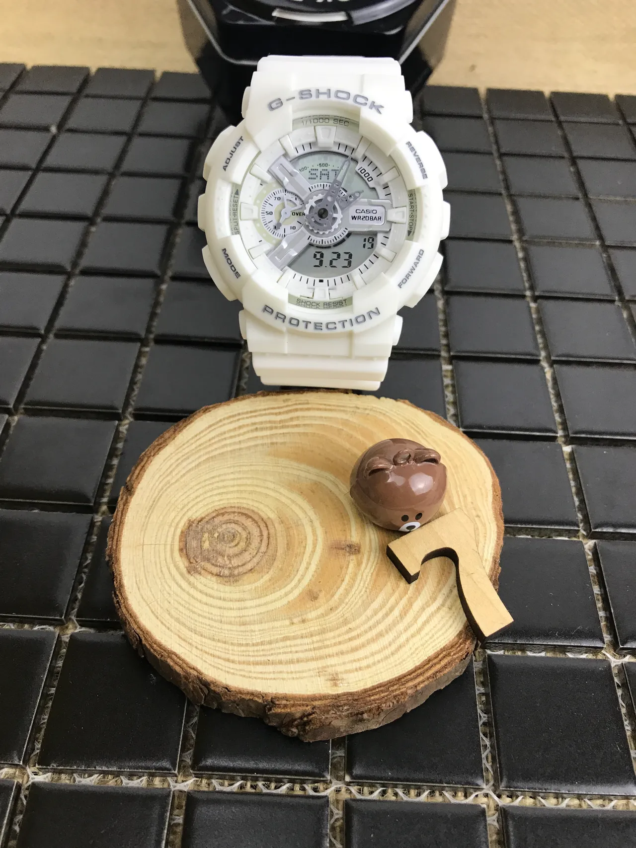 Casio G-Shock GA-110 White Resin Sports Watch 10