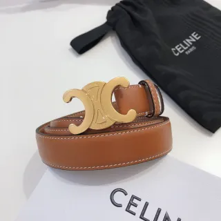 Celine Triomphe حزام جلد ناعم بلون بني فاتح مع إبزيم C متداخل ذهبي