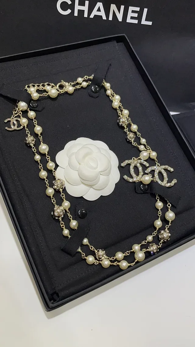 Chanel Beige Gold Multi-Strand Pearl-and-Chain Necklace 2