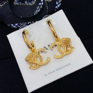 Chanel مجوهرات فانتازيا Gold-Tone Lion CC أقراط حلق