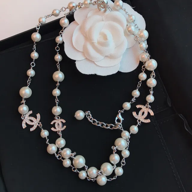 Chanel Camélia Perle Collier Blanc Argent Double-Strand Choker CC Logo Charms Collier 9
