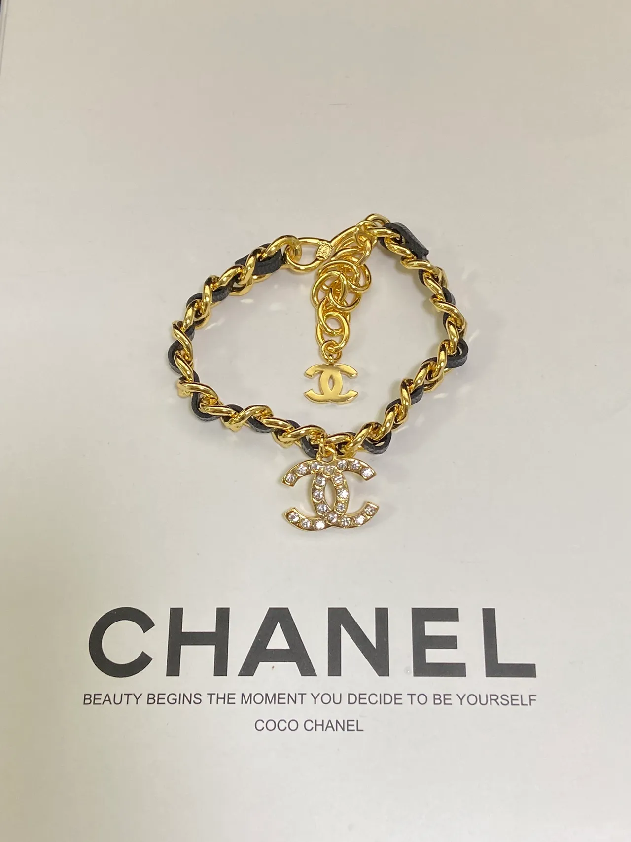 Chanel CC Logo Chain 金黑 Curb Leather Interspacing 项链 4