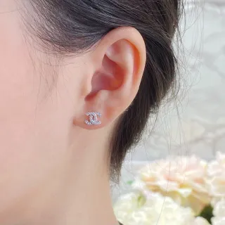 Chanel CC Pavé ক্রিস্টাল স্টাড ইয়াররিংস