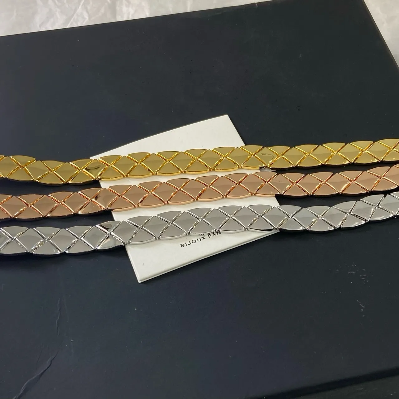 Chanel 金色 刚性 项圈 绗缝 钻石切割 链节 项链 5